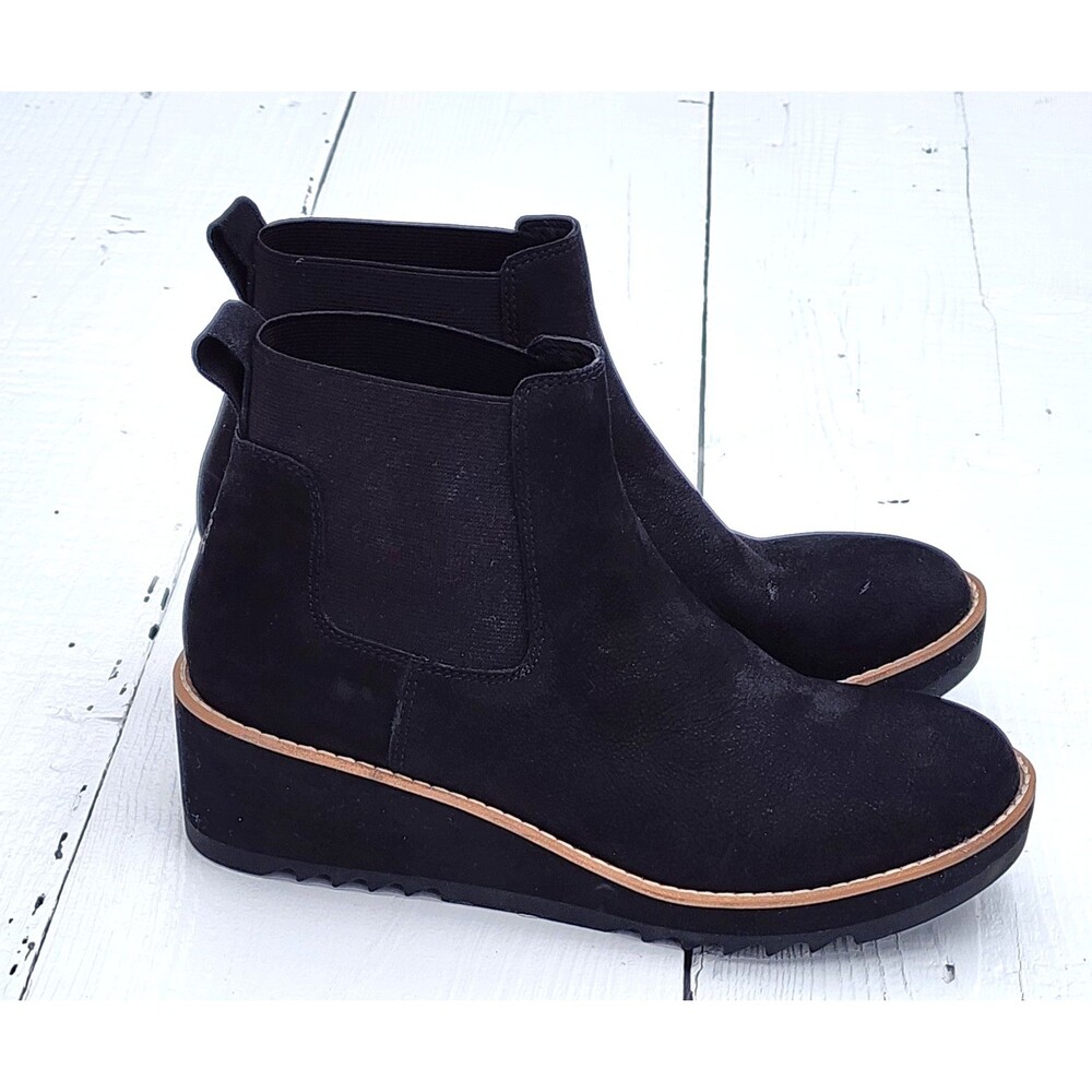 EILEEN FISHER Luv Wedge Ankle Black Suede Boots Heel Women Sz US 7 /  EU 37.5